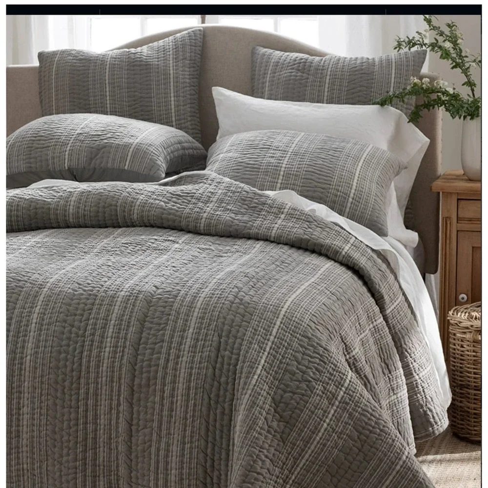 COMPANY STORE STRIPE QUILT F/Q GRAY WITH 2 SHAMS (NWT)